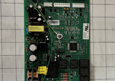 Refrigerator Main Control Board – WR01F00173 – L643 – $125